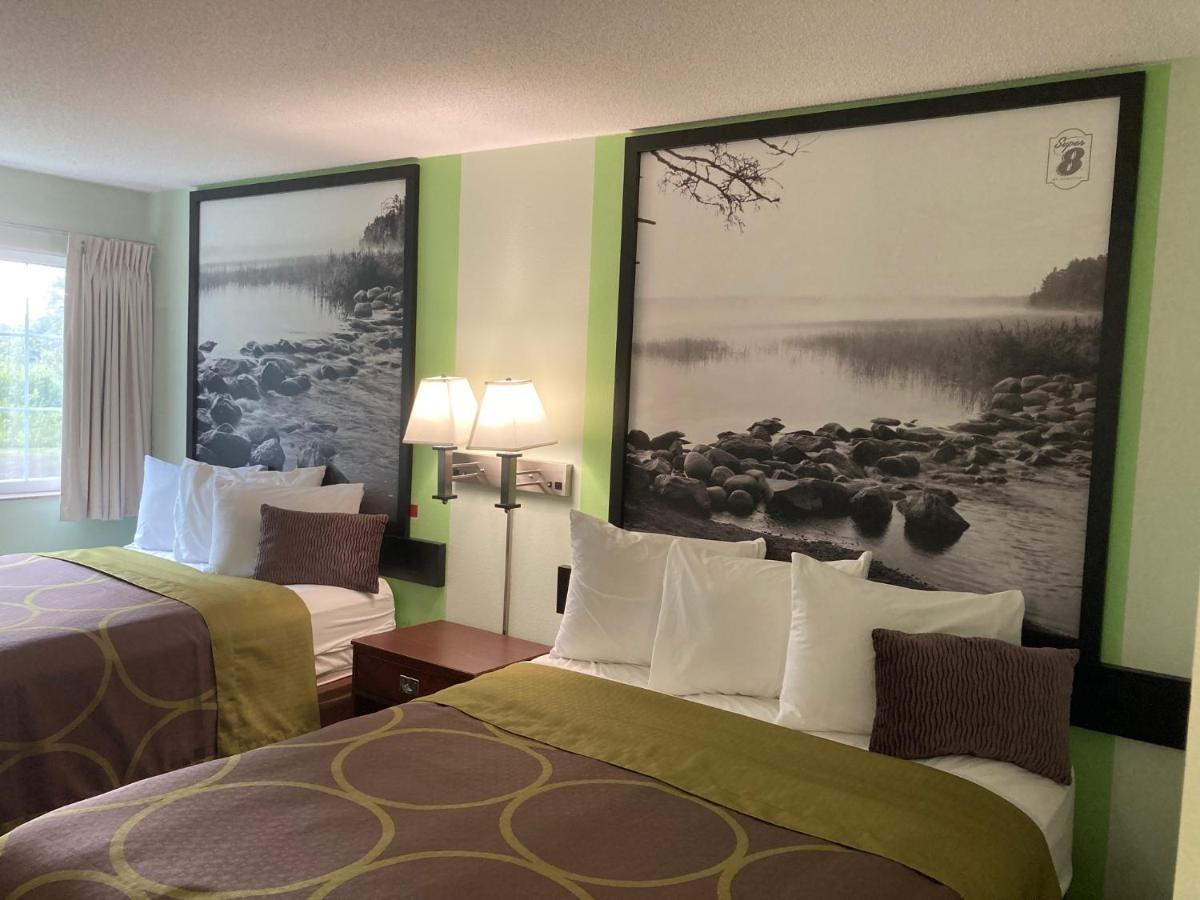 Super 8 By Wyndham Chisago City Eksteriør bilde