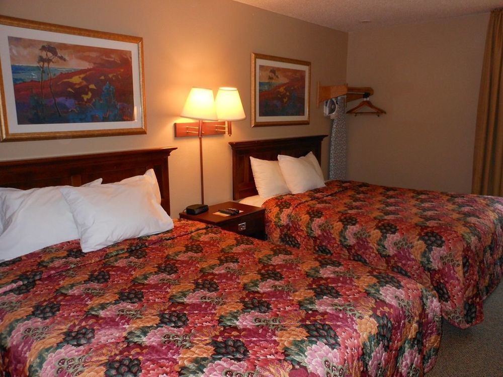 Super 8 By Wyndham Chisago City Rom bilde