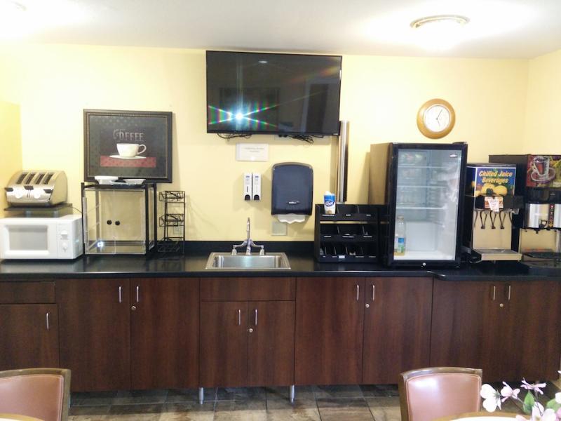 Super 8 By Wyndham Chisago City Eksteriør bilde